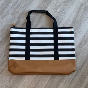 🎊SALE🎊💜Tote bag💜